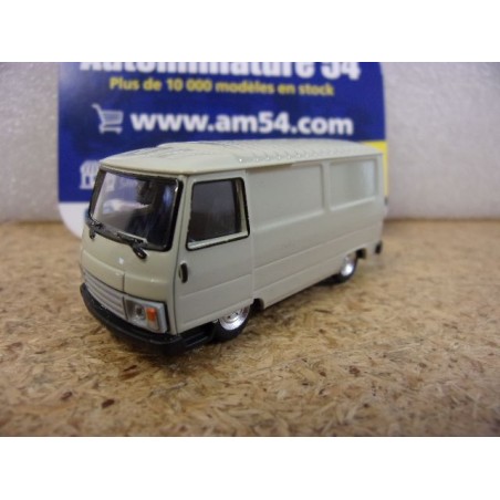 Peugeot J9 Beige 1981 472113 Norev 1/87