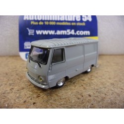 Peugeot J7 gris 1981 472094...