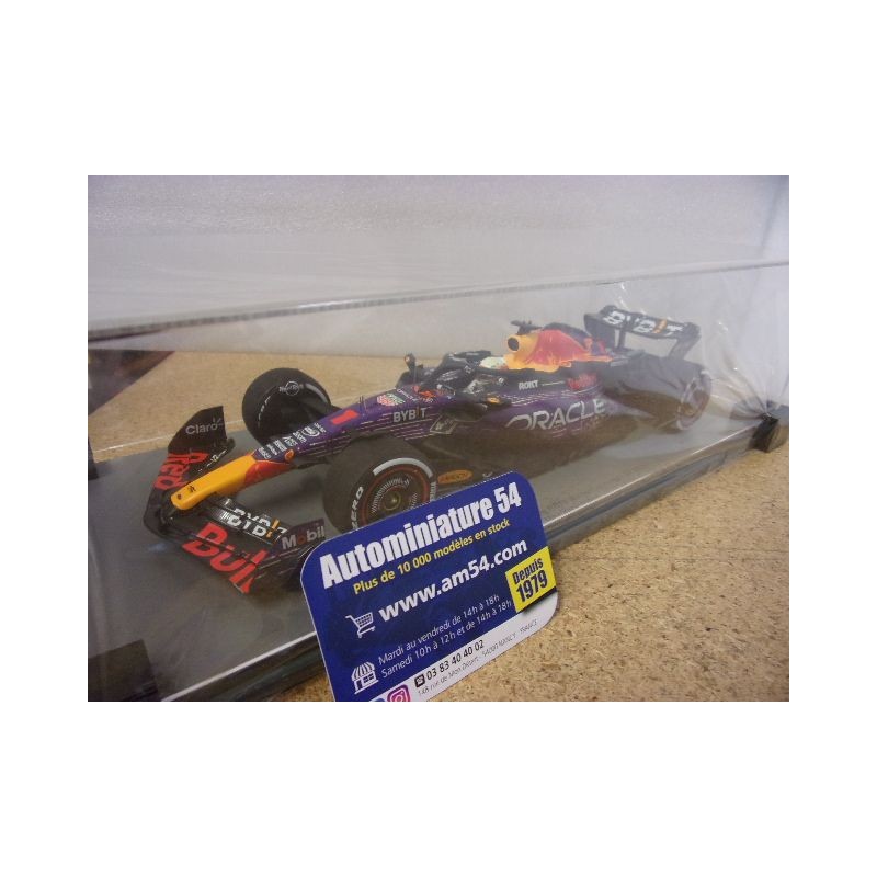 2023 Red Bull RB19 n°1 Max Verstappen 1st Winner Las Vegas GP18S972 Spark Model