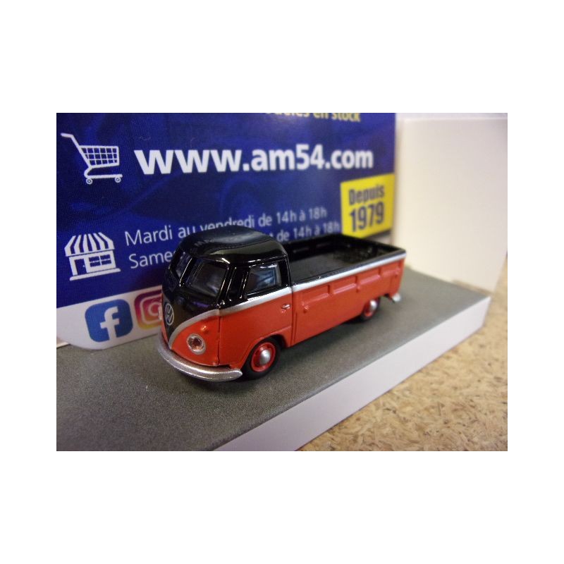Volkswagen T1 Bus Combi pick up Red - Black 452677800 Schuco