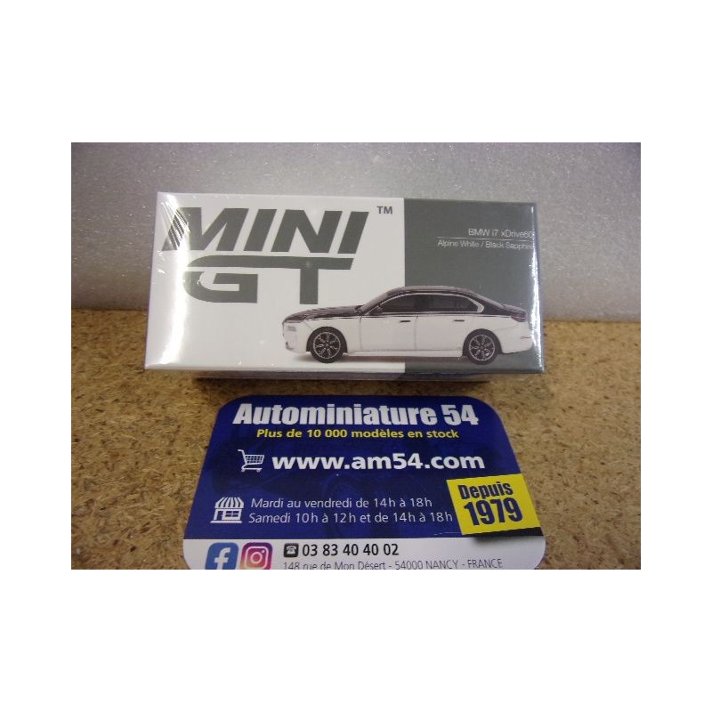 BMW i7 xDrive60 Alpin white - Black Sapphire MGT00959 Mini GT