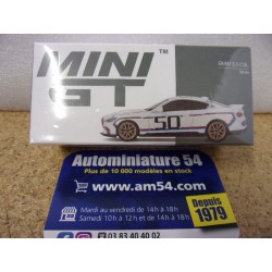 BMW M4 3.0 CSL Heritage MGT00863 True Scale Models Mini GT