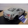 Nissan GT R35 Liberty Walk Body Kit + Figurine Kato San 2024 S1805821 Solido