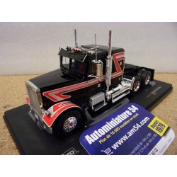 Freightliner FLC 120 64 T Black - grey 1977 TR218 Ixo Models