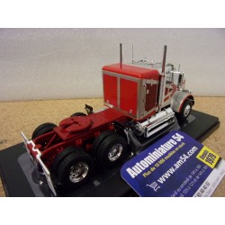 Freightliner FLC 120 64 T Red - grey 1977 TR200 Ixo Models