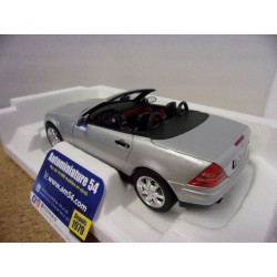 Mercedes Benz SLK Brilliant silver Met. 183020 Norev