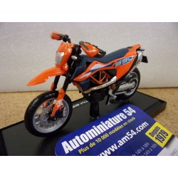 KTM 690 SMC-R 2023 1:18...