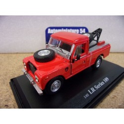 Land Rover Series 109...