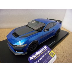 Ford Mustang Dark Horse...