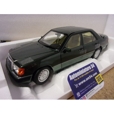 Mercedes-Benz 230 E Night Green 1990 183952 Norev