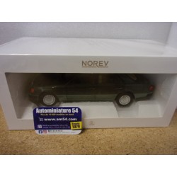 Mercedes-Benz 230 E Night Green 1990 183952 Norev