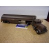 Peterbilt 281 + Tanker Rust Version " Duel Movie"  1955 TTR038 Ixo Models