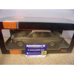 BMW 520i E28 Metalic Gold 1987 18CMC184 Ixo Models