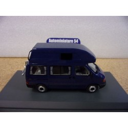 Volkswagen T4 Campingbus Blue 450723800 Schuco