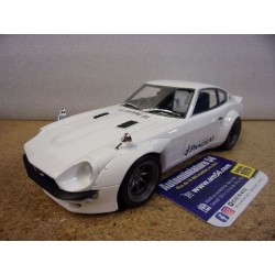 Nissan Fairlady Z Pandem white 2015 OT1167 OttoMobile