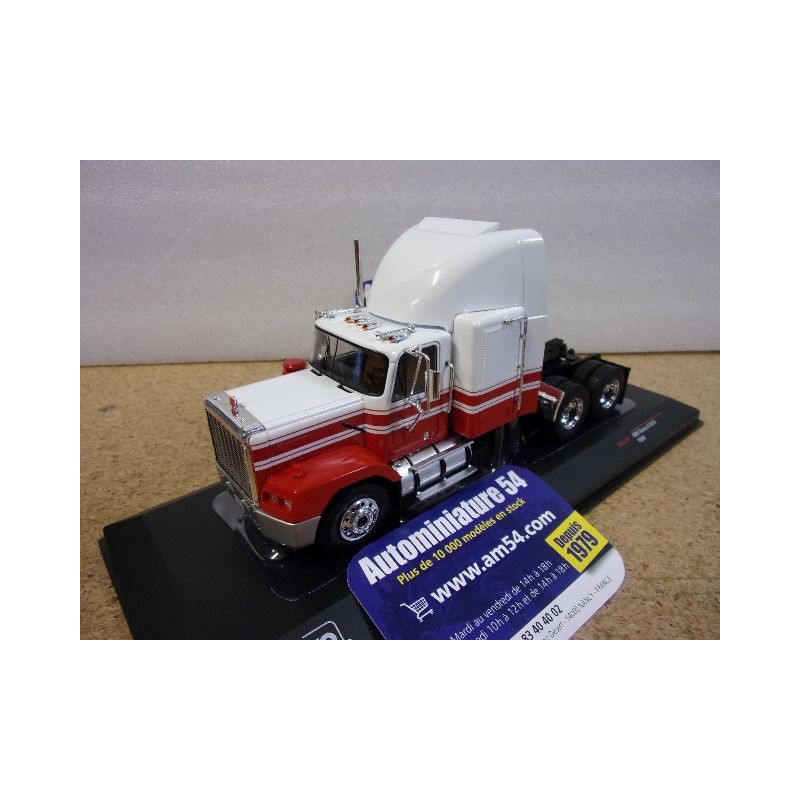 GMC General White - red SBFA 1988 TR224 Ixo Models