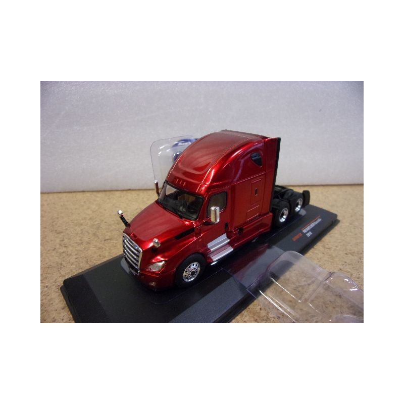 Freightliner Cascadia red 2018 64TR013B Ixo Models 1-64ième