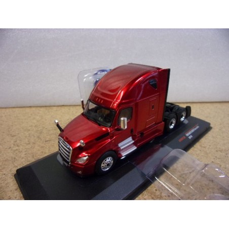 Freightliner Cascadia red 2018 64TR013B Ixo Models 1-64ième