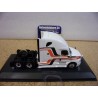 Freightliner Cascadia White 2018 64TR013A Ixo Models 1-64ième