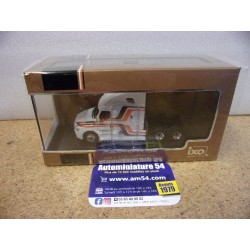 Freightliner Cascadia White 2018 64TR013A Ixo Models 1-64ième