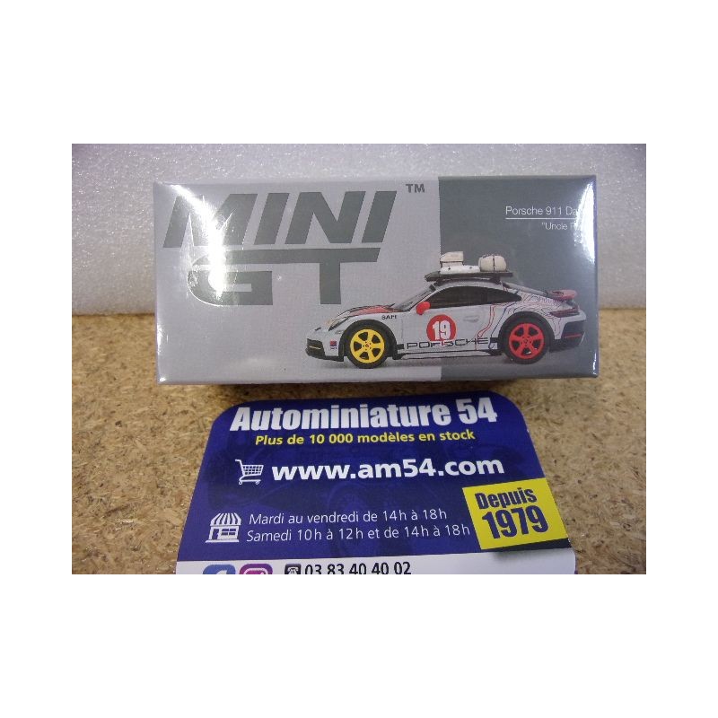 Porsche 911 - 992 Dakar Uncle Rally MGT01068 Mini GT