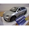 Porsche Macan Turbo Electric Silver 18-21114SL Bburago