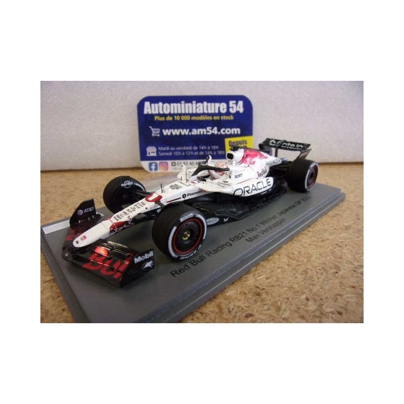 2025 Red Bull Honda RB21 n°1 Max Verstappen 1st winner Japanese GP S9594 Spark Model