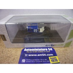 Ford A n°19 Blue Fangio 1929 01008 AutoCult