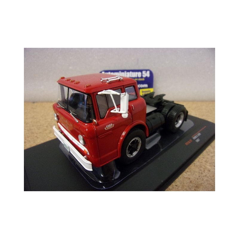 Ford c 600 Red 1967 TR230 Ixo Models
