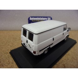 Fiat Ducato Blanc 1982 CLC610 Ixo Models