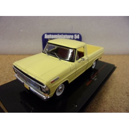 Ford F100 yellow 1970 CLC611 Ixo Models