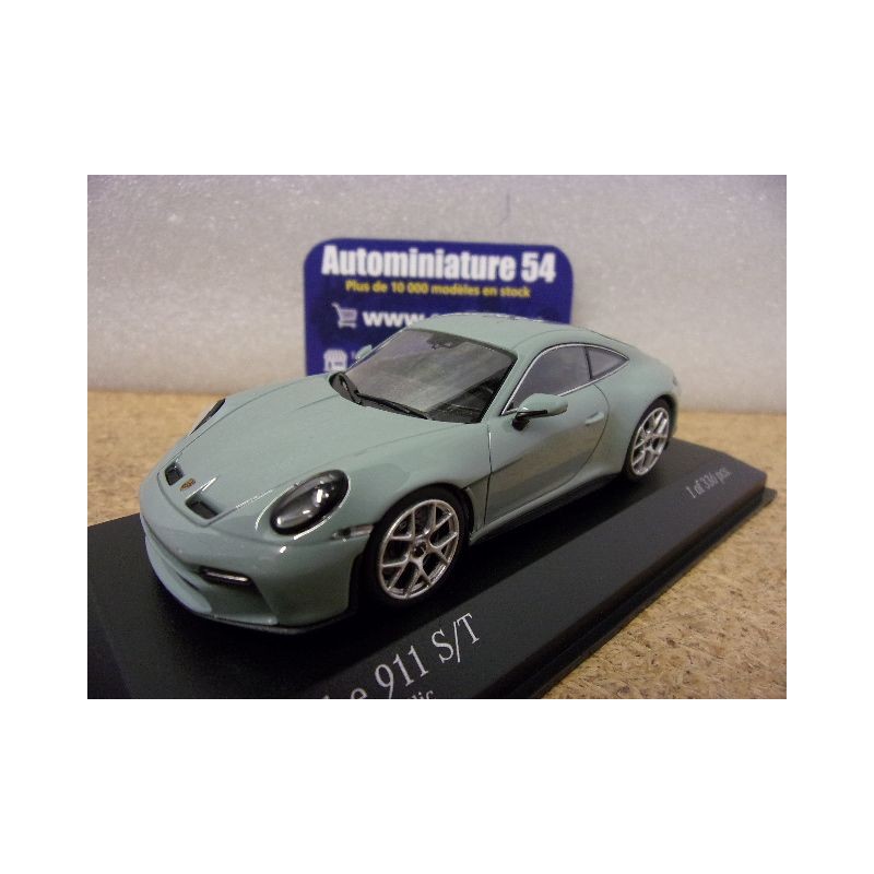 Porsche 911 - 992 S-T Shade green Met. 410063021 Minichamps
