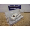 Peugeot 504 White 29123 Brekina 1/87