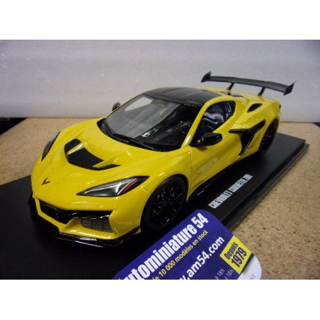 Chevrolet Corvette C8 ZR1 Competition Yelllow GT528 GT Spirit