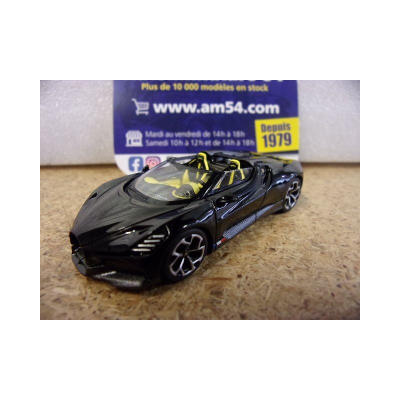 Bugatti W16 Mistral Black MGT01058 True Scale Models Mini GT