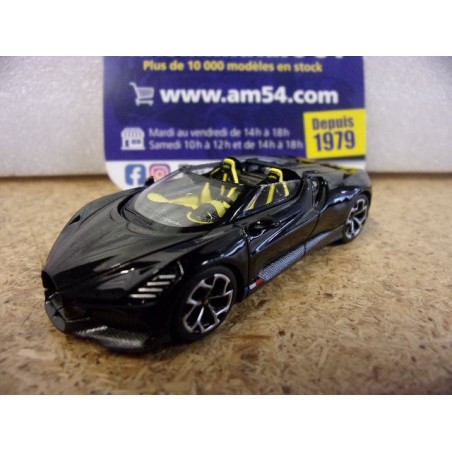 Bugatti W16 Mistral Black MGT01058 True Scale Models Mini GT