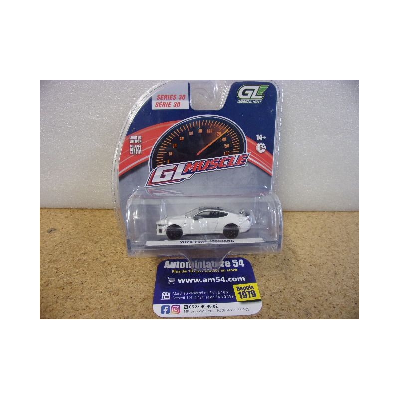 Ford Mustang 2024 "GL Muscle" 13370-F Greenlight 1.64ième
