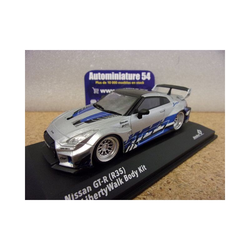 Nissan GT-R R35 LibertyWalk LBWK Silver - Blue S4311211 Solido